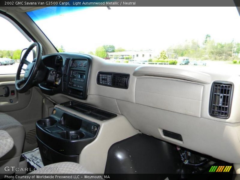 Light Autumnwood Metallic / Neutral 2002 GMC Savana Van G3500 Cargo