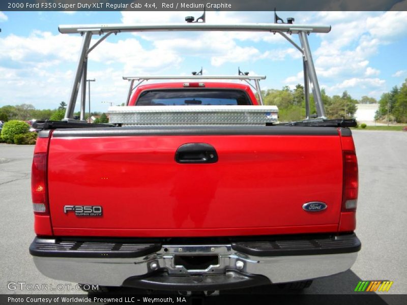 Red / Medium Graphite 2000 Ford F350 Super Duty XLT Regular Cab 4x4