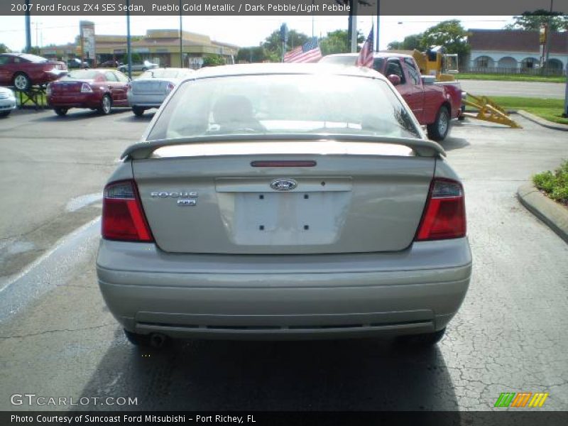 Pueblo Gold Metallic / Dark Pebble/Light Pebble 2007 Ford Focus ZX4 SES Sedan