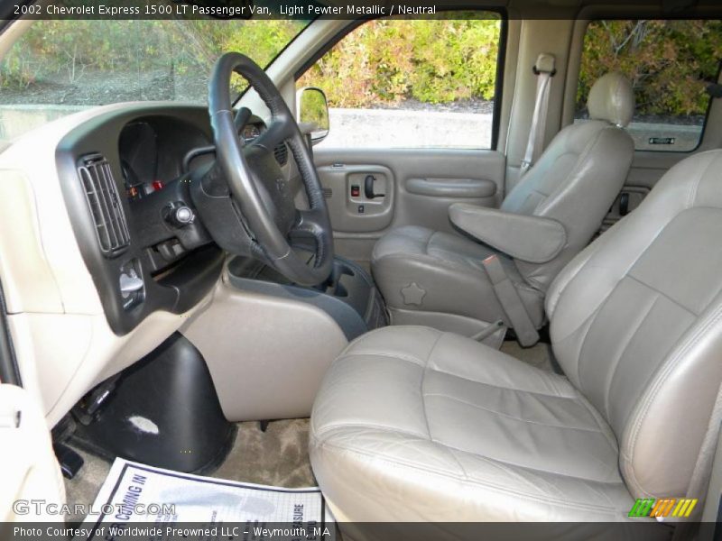  2002 Express 1500 LT Passenger Van Neutral Interior
