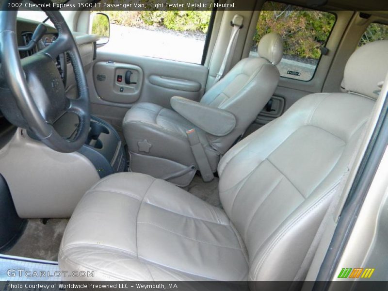  2002 Express 1500 LT Passenger Van Neutral Interior