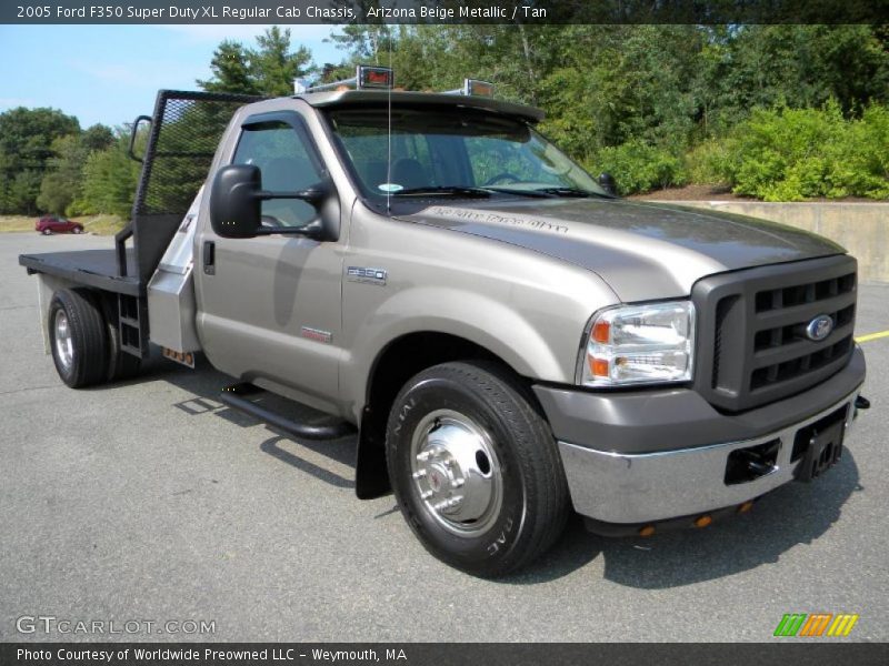 Arizona Beige Metallic / Tan 2005 Ford F350 Super Duty XL Regular Cab Chassis