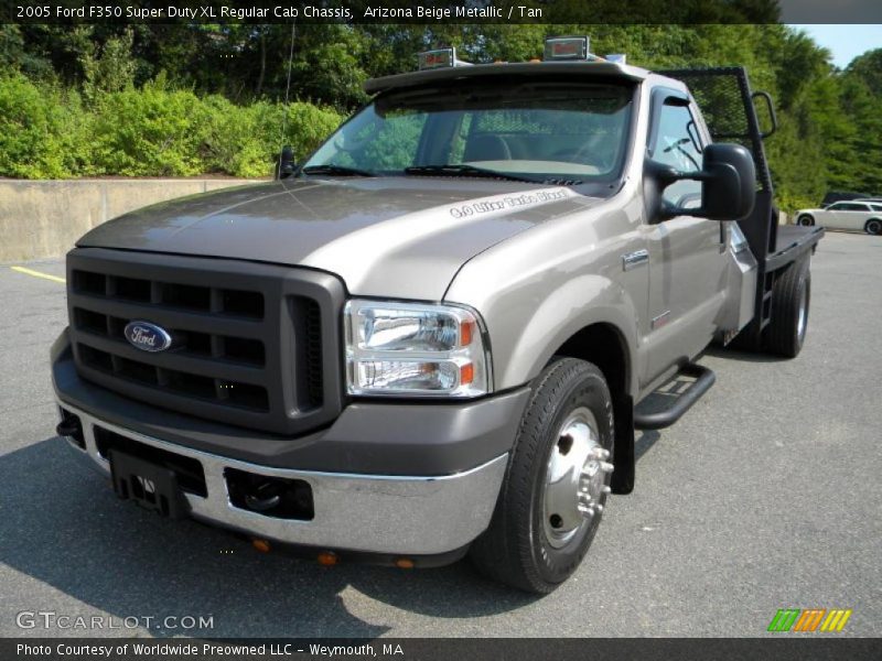 Arizona Beige Metallic / Tan 2005 Ford F350 Super Duty XL Regular Cab Chassis