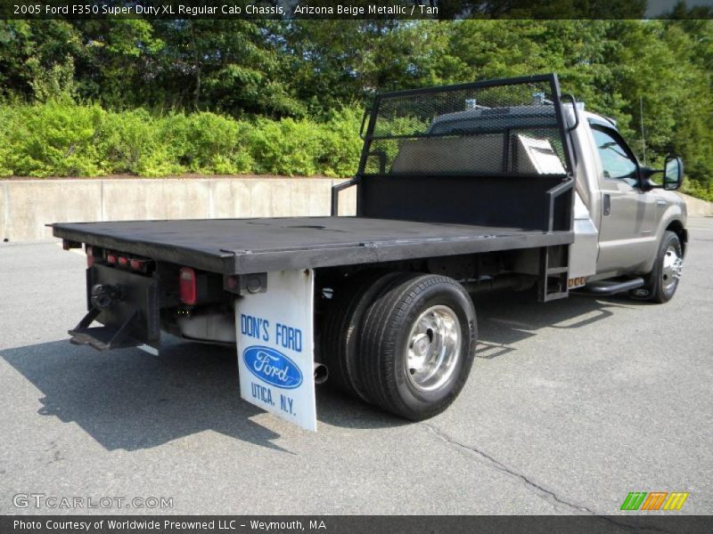 Arizona Beige Metallic / Tan 2005 Ford F350 Super Duty XL Regular Cab Chassis