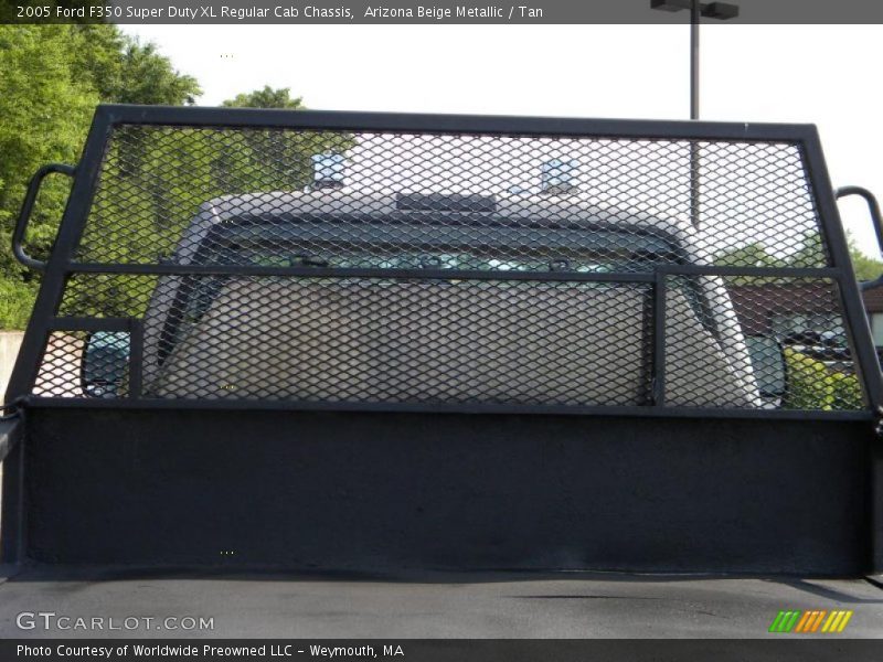 Arizona Beige Metallic / Tan 2005 Ford F350 Super Duty XL Regular Cab Chassis
