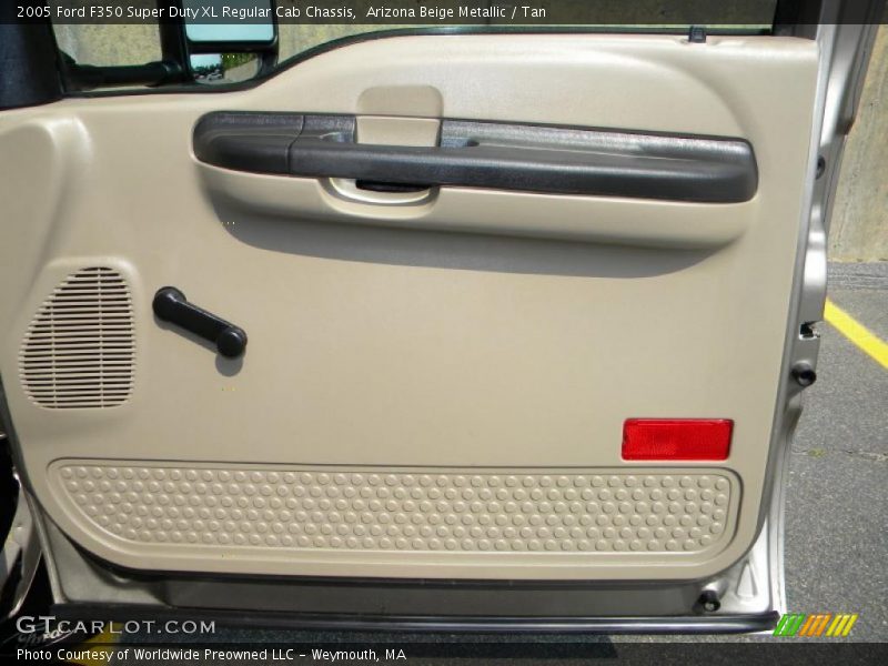 Arizona Beige Metallic / Tan 2005 Ford F350 Super Duty XL Regular Cab Chassis