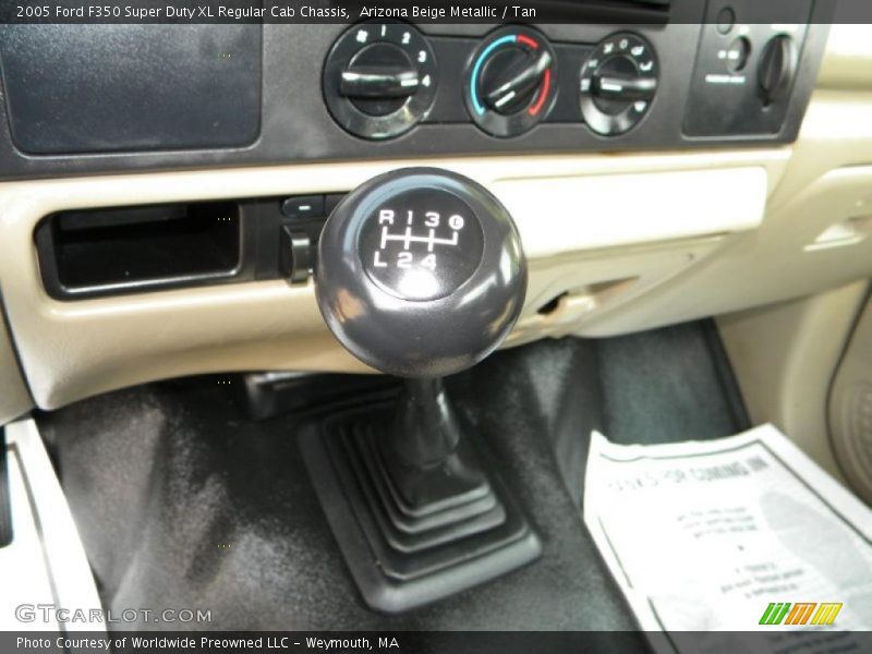 2005 F350 Super Duty XL Regular Cab Chassis 6 Speed Manual Shifter
