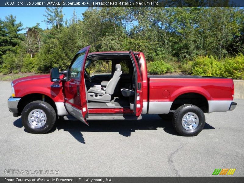 Toreador Red Metallic / Medium Flint 2003 Ford F350 Super Duty XLT SuperCab 4x4