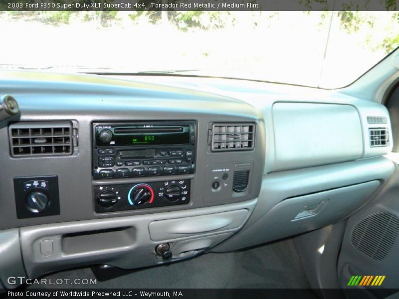 Toreador Red Metallic / Medium Flint 2003 Ford F350 Super Duty XLT SuperCab 4x4