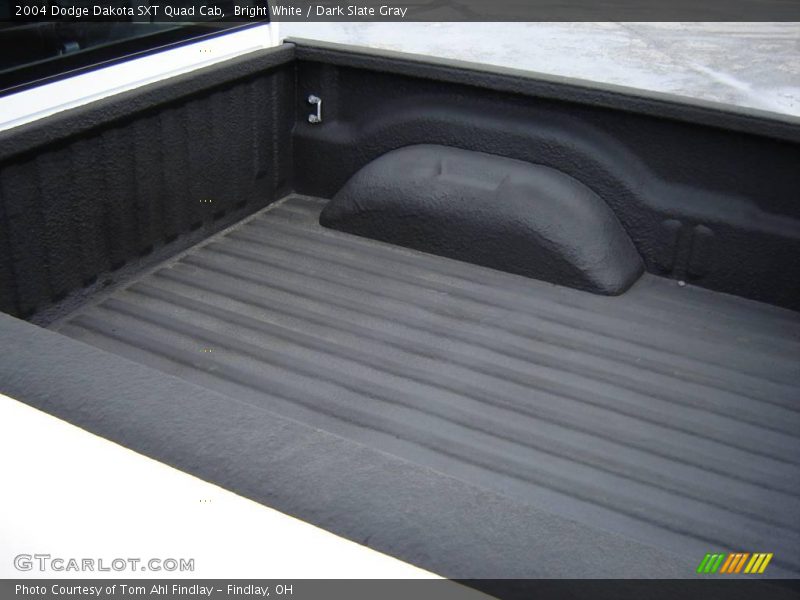 Bright White / Dark Slate Gray 2004 Dodge Dakota SXT Quad Cab