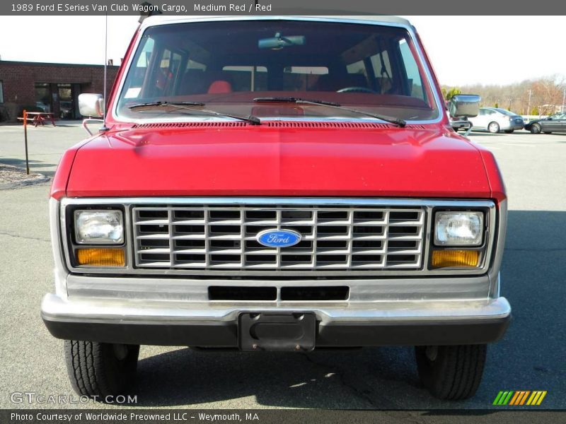 Medium Red / Red 1989 Ford E Series Van Club Wagon Cargo