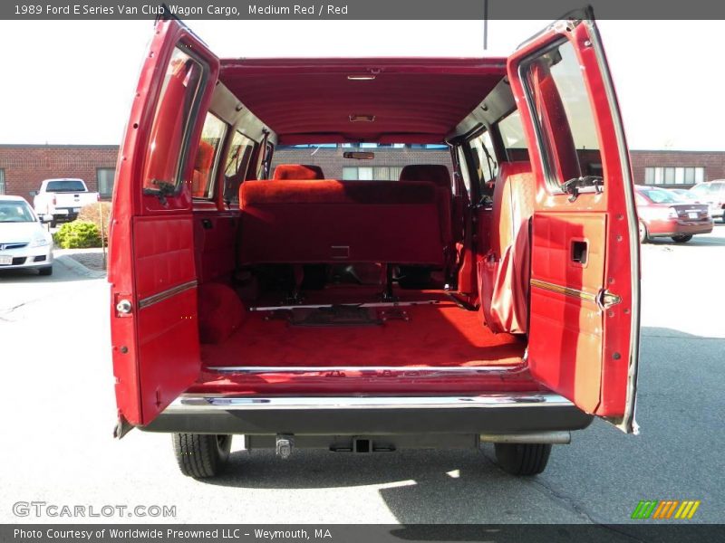 Medium Red / Red 1989 Ford E Series Van Club Wagon Cargo