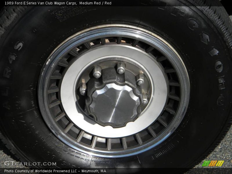 Medium Red / Red 1989 Ford E Series Van Club Wagon Cargo
