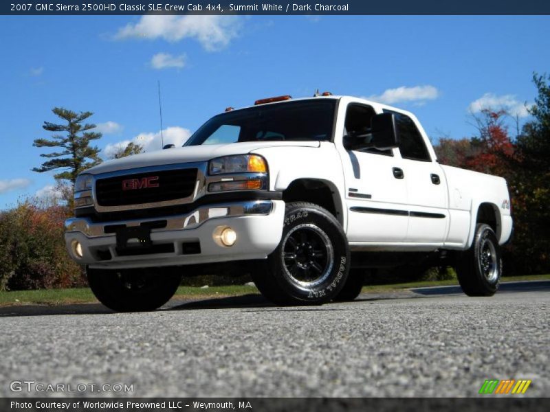 Summit White / Dark Charcoal 2007 GMC Sierra 2500HD Classic SLE Crew Cab 4x4