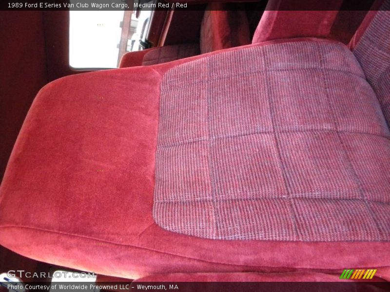 Medium Red / Red 1989 Ford E Series Van Club Wagon Cargo