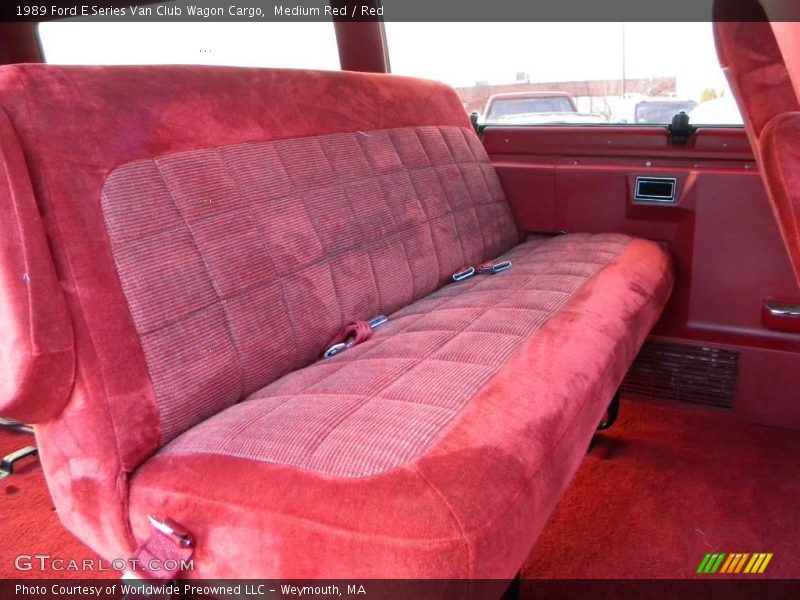 Medium Red / Red 1989 Ford E Series Van Club Wagon Cargo