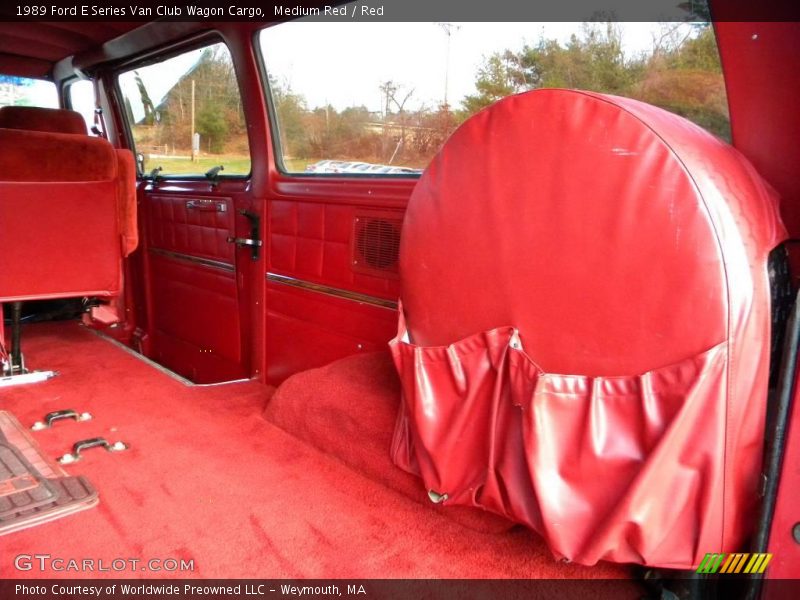 Medium Red / Red 1989 Ford E Series Van Club Wagon Cargo