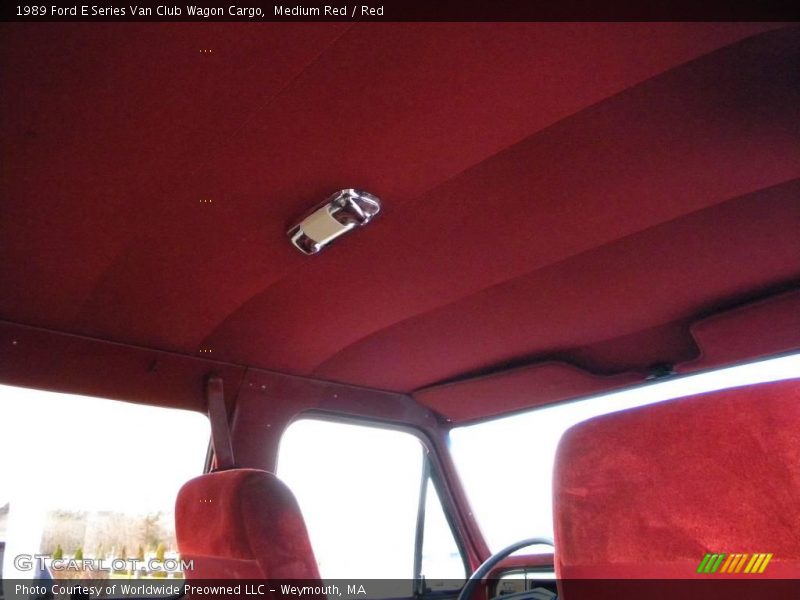 Medium Red / Red 1989 Ford E Series Van Club Wagon Cargo