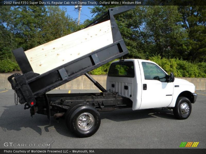 Oxford White / Medium Flint 2002 Ford F350 Super Duty XL Regular Cab 4x4 Dump Truck
