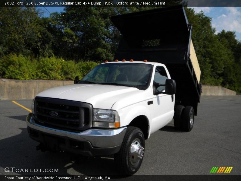 Oxford White / Medium Flint 2002 Ford F350 Super Duty XL Regular Cab 4x4 Dump Truck