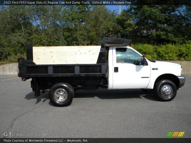 Oxford White / Medium Flint 2002 Ford F350 Super Duty XL Regular Cab 4x4 Dump Truck