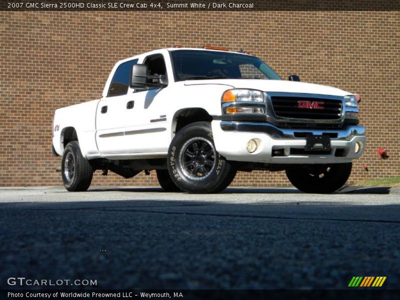 Summit White / Dark Charcoal 2007 GMC Sierra 2500HD Classic SLE Crew Cab 4x4