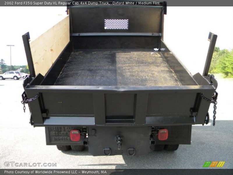 Oxford White / Medium Flint 2002 Ford F350 Super Duty XL Regular Cab 4x4 Dump Truck