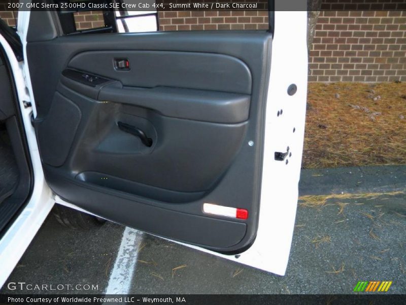 Summit White / Dark Charcoal 2007 GMC Sierra 2500HD Classic SLE Crew Cab 4x4