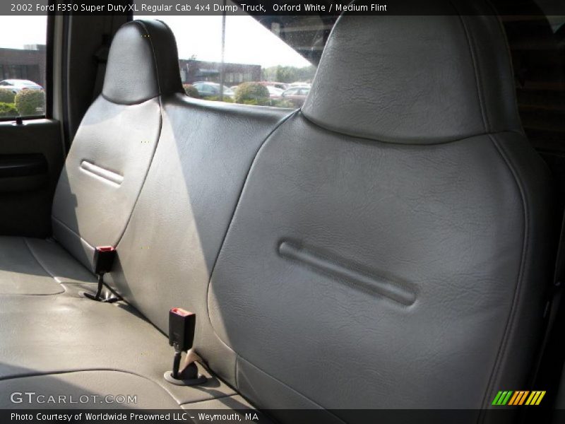 Oxford White / Medium Flint 2002 Ford F350 Super Duty XL Regular Cab 4x4 Dump Truck