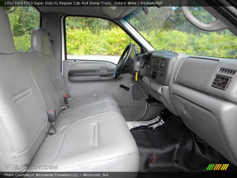 Oxford White / Medium Flint 2002 Ford F350 Super Duty XL Regular Cab 4x4 Dump Truck
