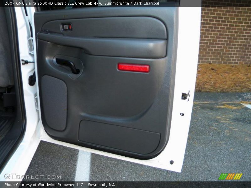 Summit White / Dark Charcoal 2007 GMC Sierra 2500HD Classic SLE Crew Cab 4x4