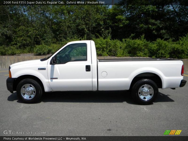 Oxford White / Medium Flint 2006 Ford F350 Super Duty XL Regular Cab