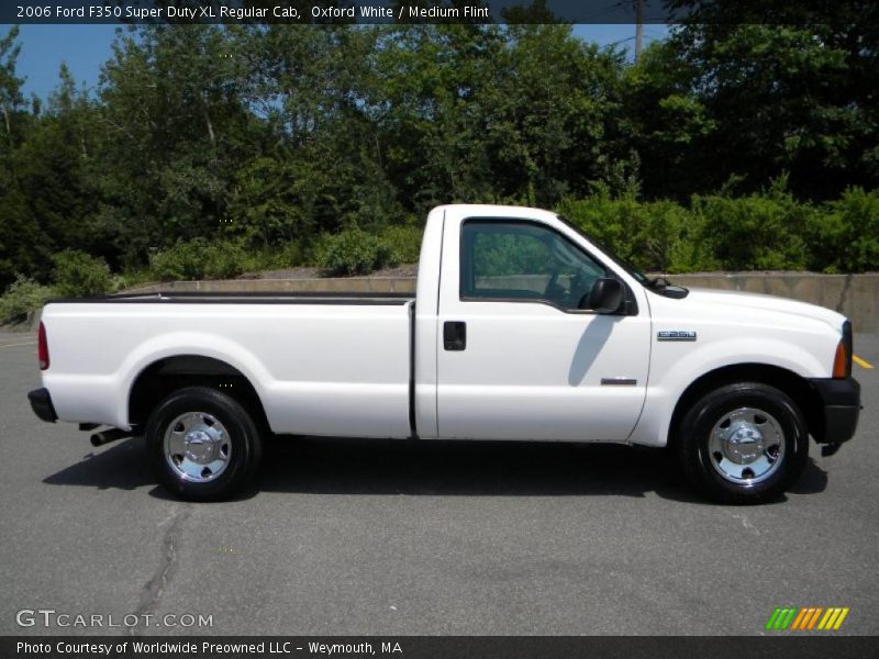 Oxford White / Medium Flint 2006 Ford F350 Super Duty XL Regular Cab
