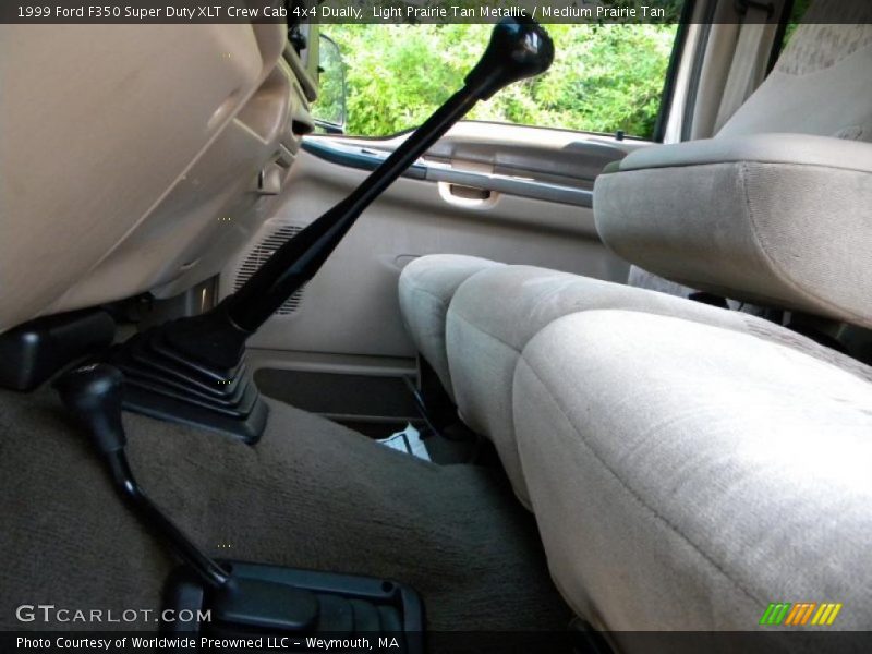  1999 F350 Super Duty XLT Crew Cab 4x4 Dually 5 Speed Manual Shifter