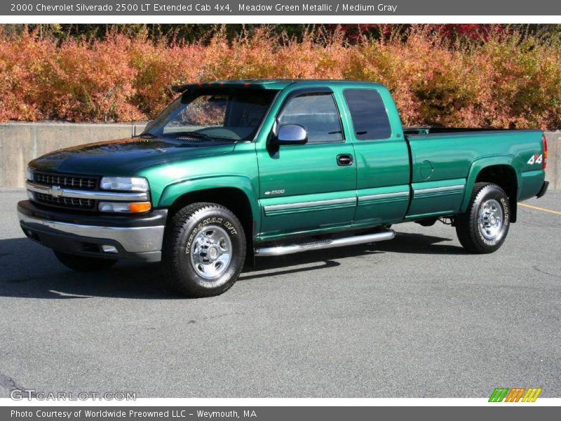 Meadow Green Metallic / Medium Gray 2000 Chevrolet Silverado 2500 LT Extended Cab 4x4