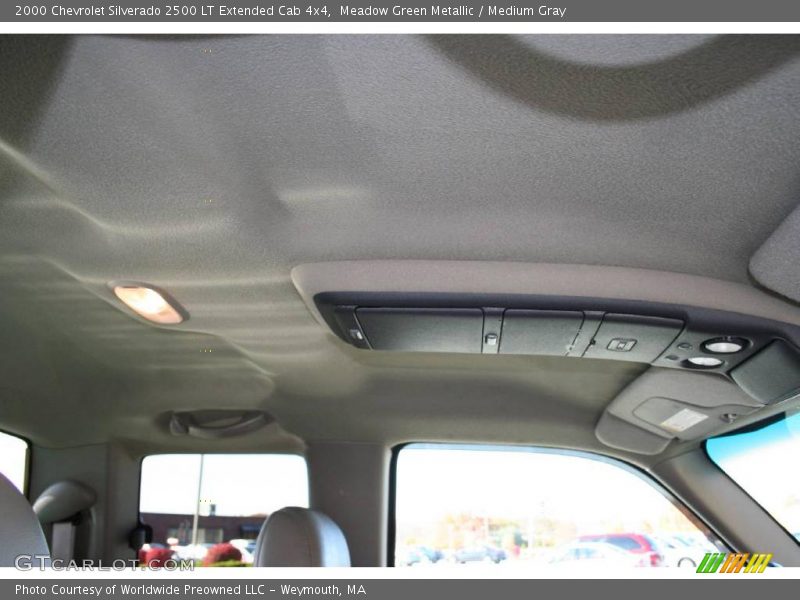 Meadow Green Metallic / Medium Gray 2000 Chevrolet Silverado 2500 LT Extended Cab 4x4
