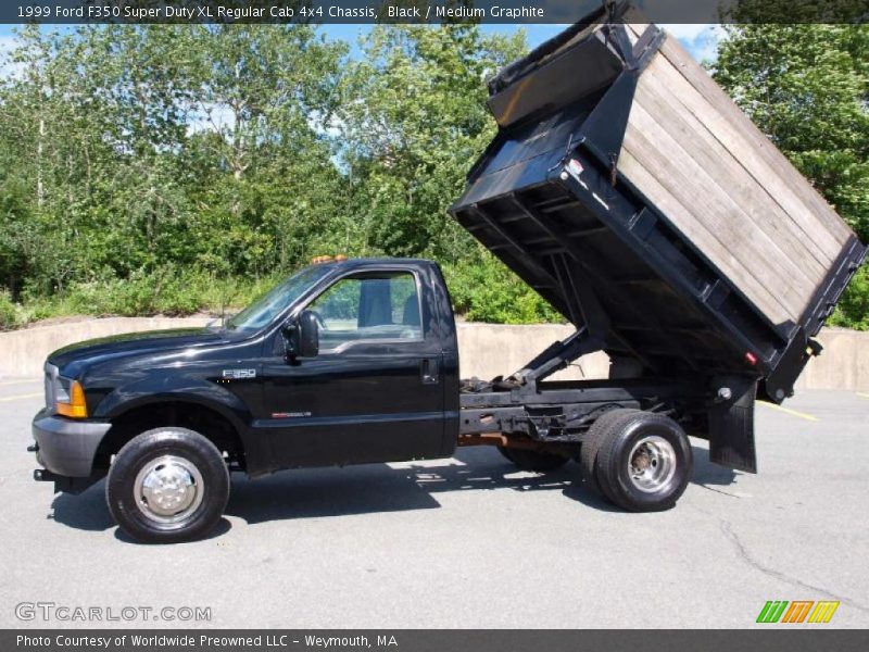 Black / Medium Graphite 1999 Ford F350 Super Duty XL Regular Cab 4x4 Chassis