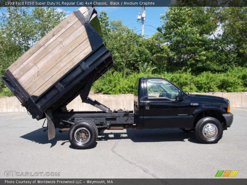 Black / Medium Graphite 1999 Ford F350 Super Duty XL Regular Cab 4x4 Chassis