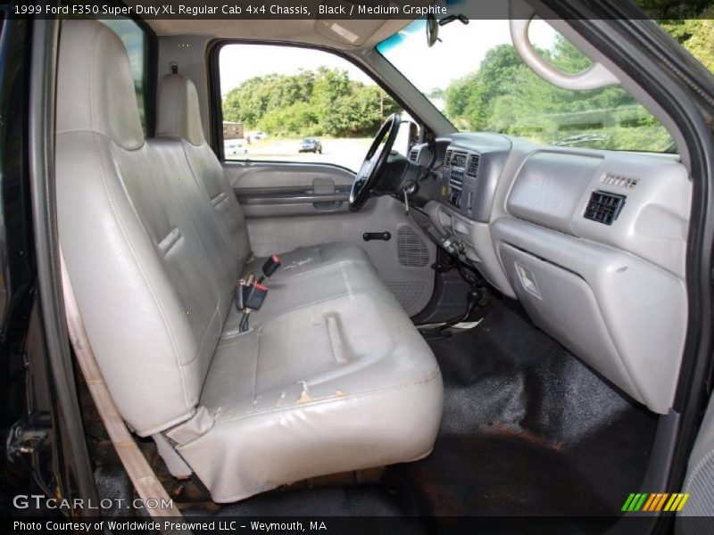 Black / Medium Graphite 1999 Ford F350 Super Duty XL Regular Cab 4x4 Chassis