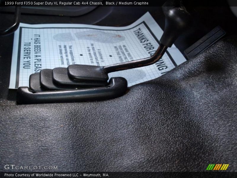 Black / Medium Graphite 1999 Ford F350 Super Duty XL Regular Cab 4x4 Chassis