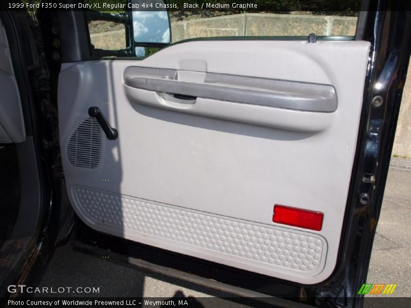 Black / Medium Graphite 1999 Ford F350 Super Duty XL Regular Cab 4x4 Chassis