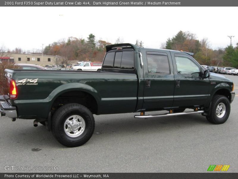 Dark Highland Green Metallic / Medium Parchment 2001 Ford F350 Super Duty Lariat Crew Cab 4x4