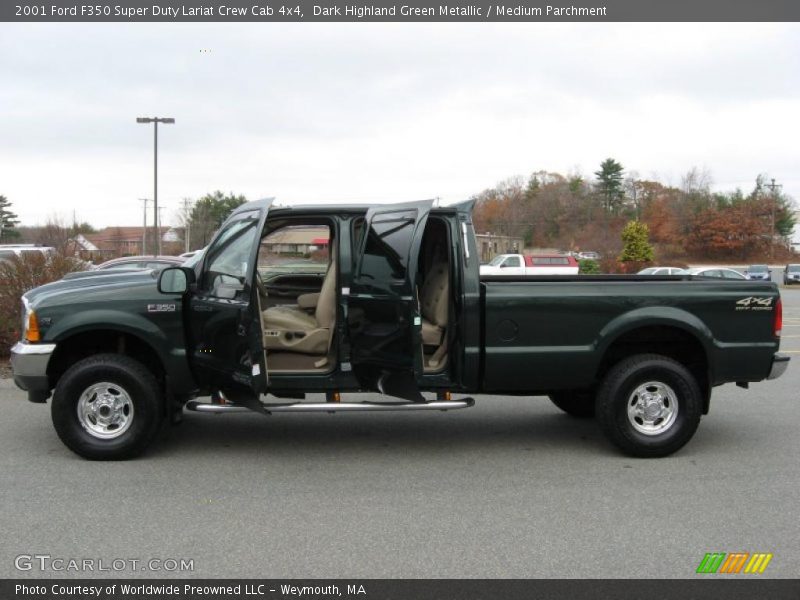 Dark Highland Green Metallic / Medium Parchment 2001 Ford F350 Super Duty Lariat Crew Cab 4x4