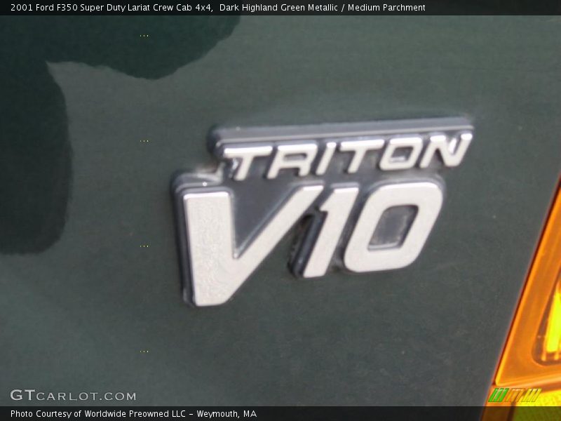 2001 F350 Super Duty Lariat Crew Cab 4x4 Logo