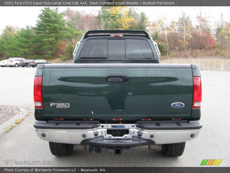 Dark Highland Green Metallic / Medium Parchment 2001 Ford F350 Super Duty Lariat Crew Cab 4x4