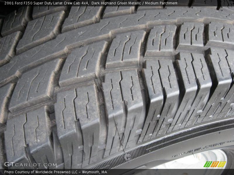 Dark Highland Green Metallic / Medium Parchment 2001 Ford F350 Super Duty Lariat Crew Cab 4x4