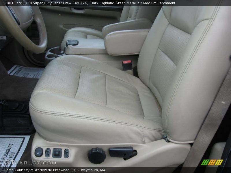 Dark Highland Green Metallic / Medium Parchment 2001 Ford F350 Super Duty Lariat Crew Cab 4x4
