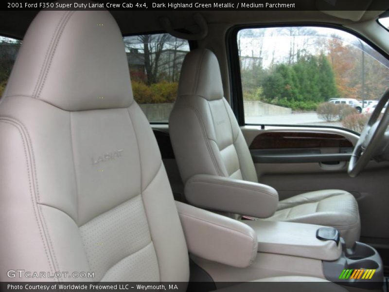 Dark Highland Green Metallic / Medium Parchment 2001 Ford F350 Super Duty Lariat Crew Cab 4x4