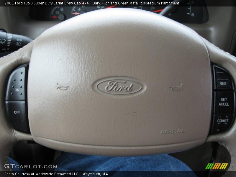 Dark Highland Green Metallic / Medium Parchment 2001 Ford F350 Super Duty Lariat Crew Cab 4x4