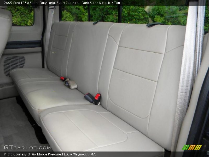  2005 F350 Super Duty Lariat SuperCab 4x4 Tan Interior
